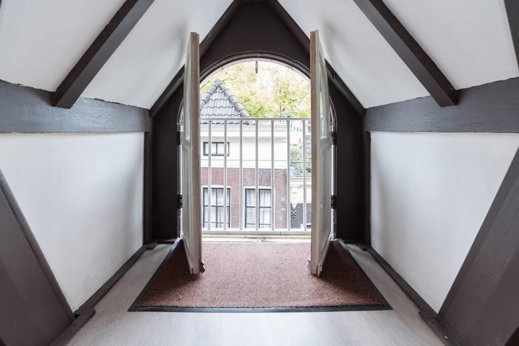 Redlight District Smokers Friendly Private Studio Amsterdam Exterior photo