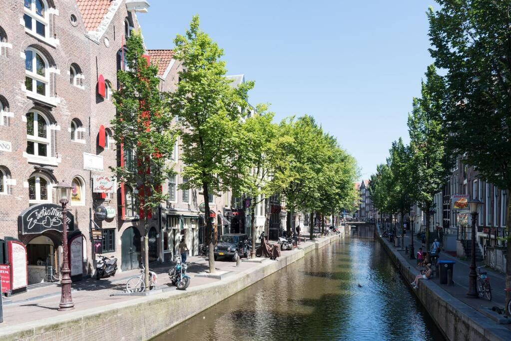 Redlight District Smokers Friendly Private Studio Amsterdam Exterior photo