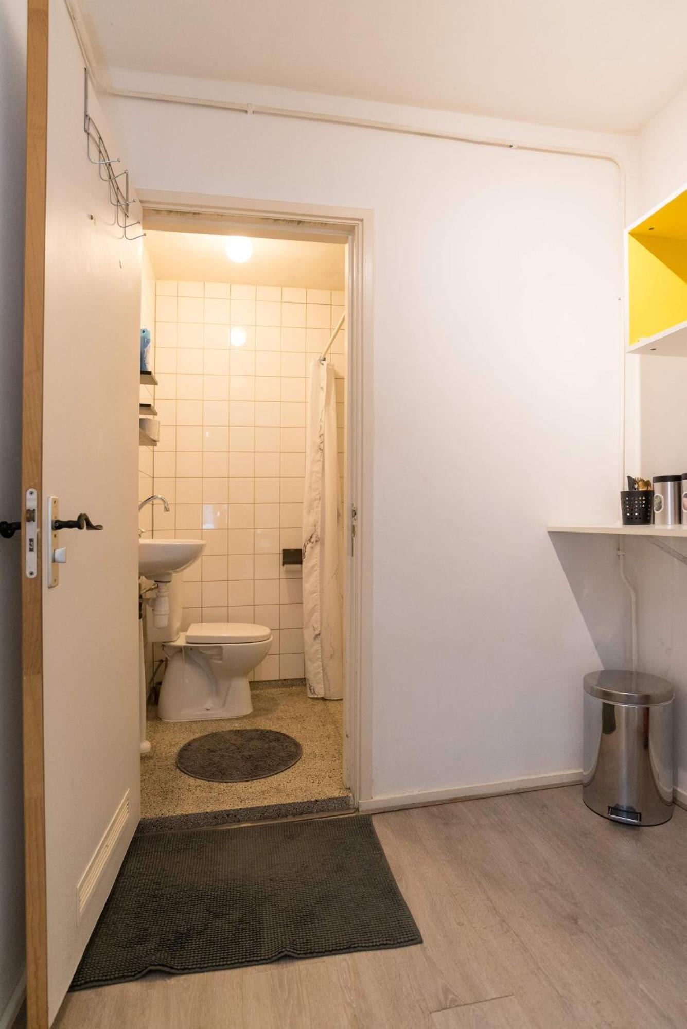 Redlight District Smokers Friendly Private Studio Amsterdam Exterior photo