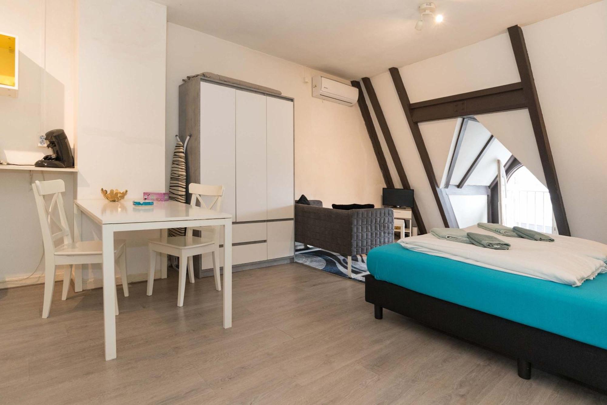 Redlight District Smokers Friendly Private Studio Amsterdam Exterior photo